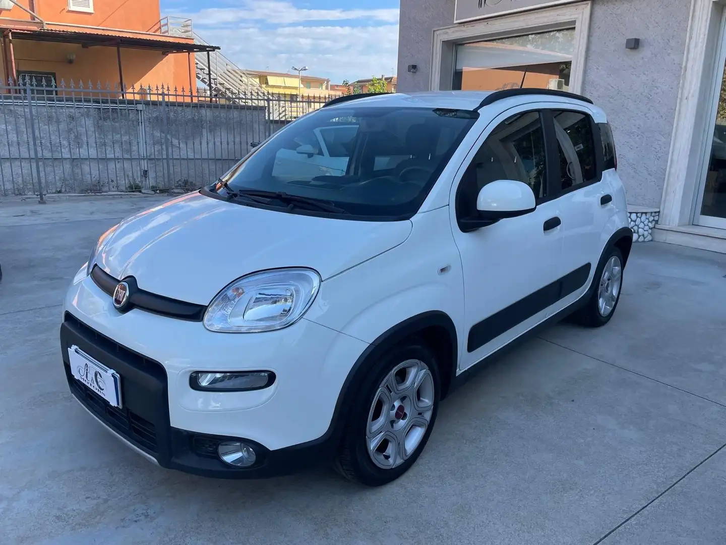 Fiat Panda Panda 1.0 FireFly S&S Hybrid Bianco - 1