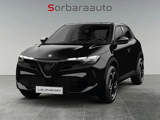 Alfa Romeo Junior 1.2 145CV Hybrid eDCT6 Ti con Tetto Apribile + Cerchi in lega da 18" Fori con pneumatici 215/55