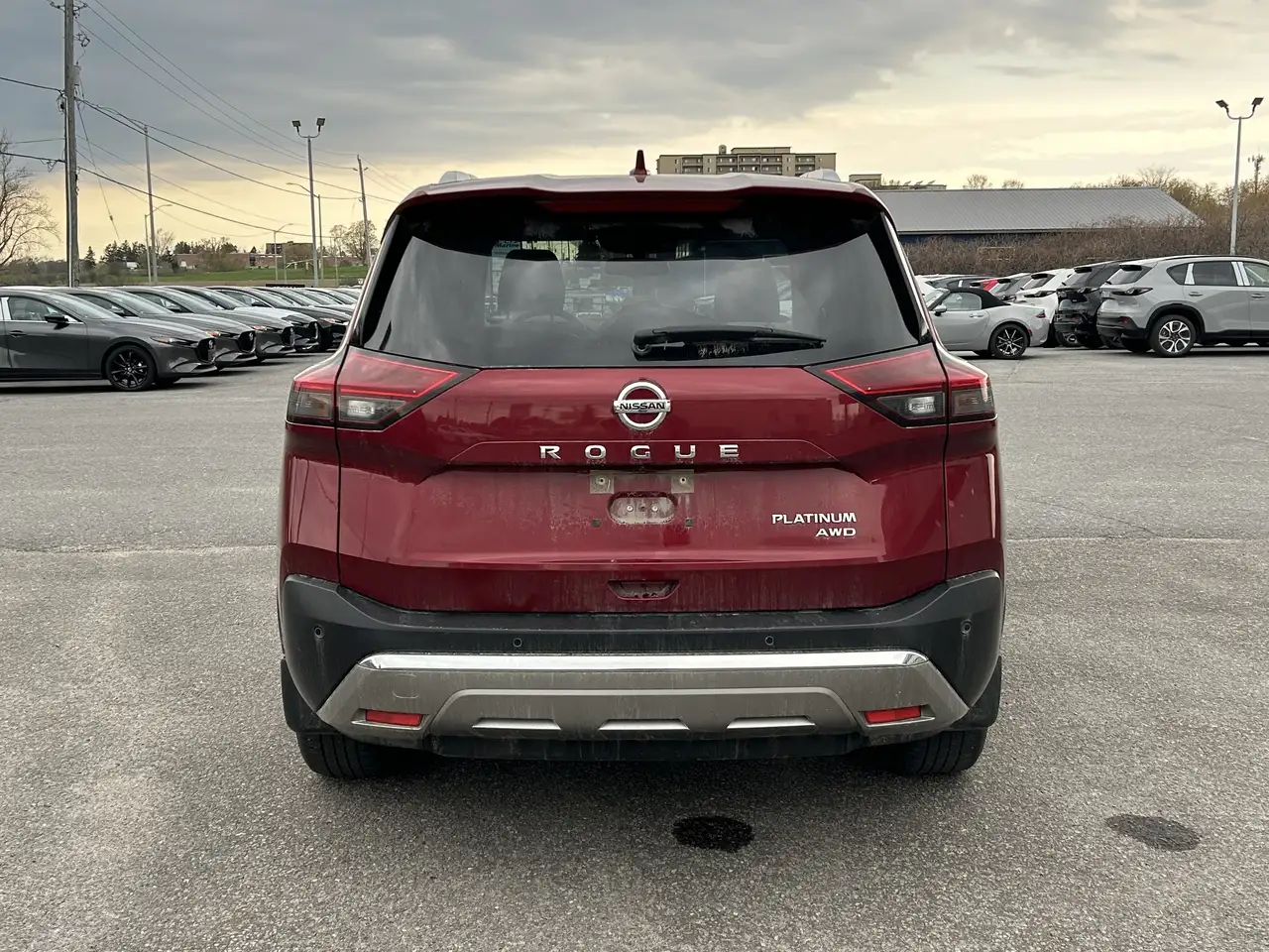 Nissan Rogue снимка Nissan Rogue