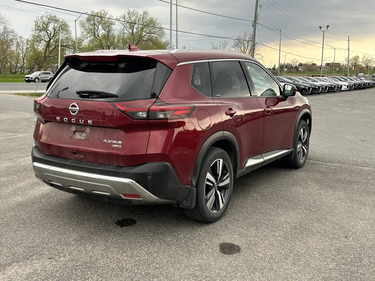 Nissan Rogue снимка Nissan Rogue