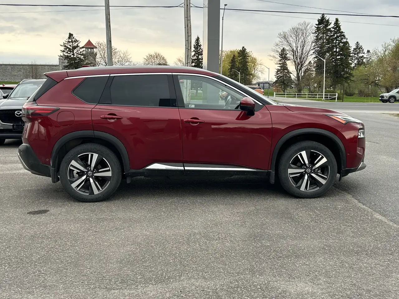 Nissan Rogue снимка Nissan Rogue