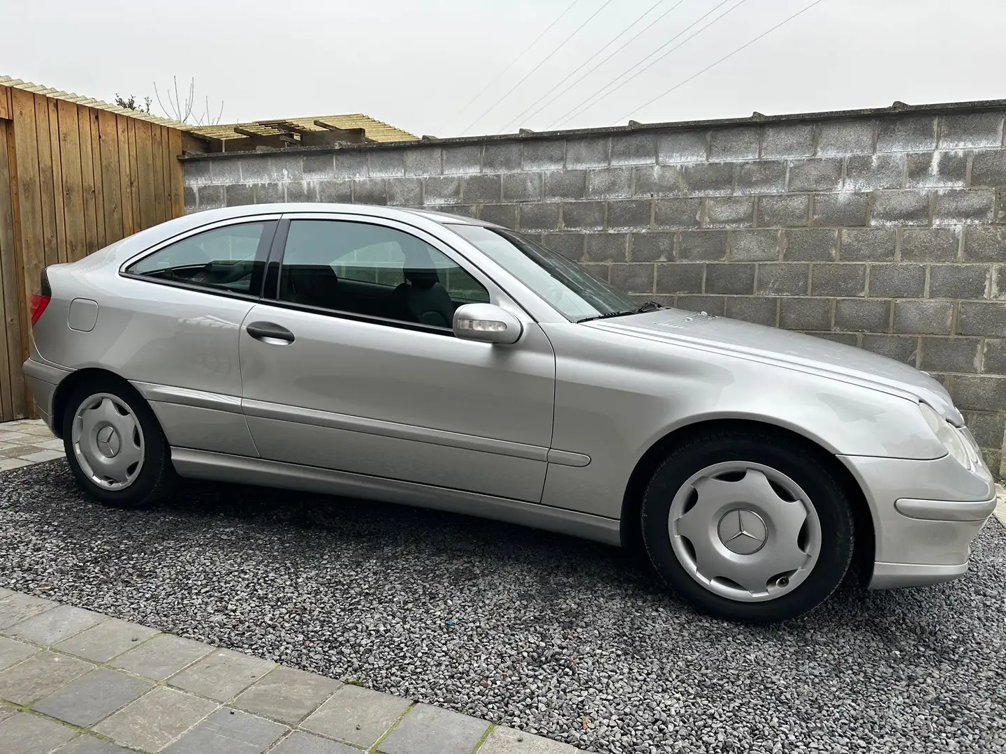 Mercedes-Benz C 180 Benzine Leder Bluetooth Slechts 98000km Argent - 1