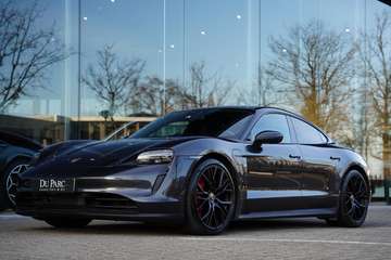 4S Performance 84 kWh / Panoramadak / Sport Chrono