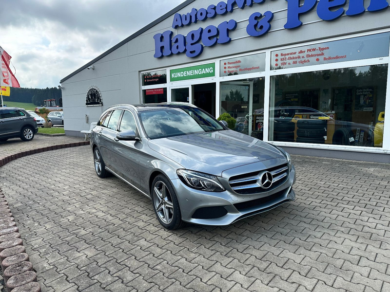 Mercedes-Benz C 250 C T-Modell AHK, SH, LED