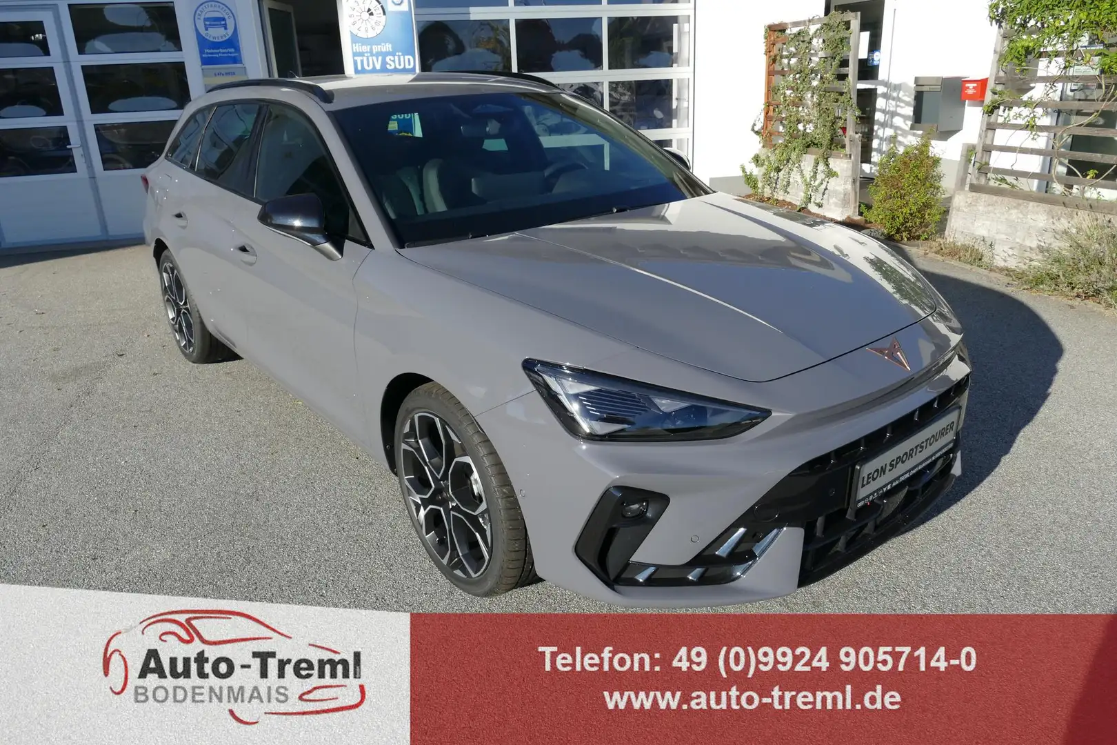CUPRA Leon 1.5 e-TSI DSG 150 PS Facelift AHK Navi 18" Wind... Gris - 1