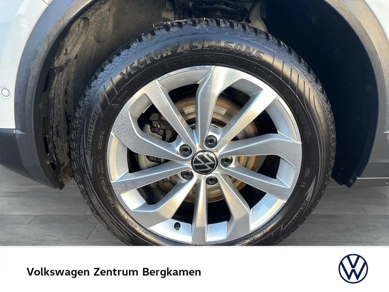 Volkswagen T-Roc 2.0 STYLE CAM ACC NAVI LM17 LED+ CARPLAY 6