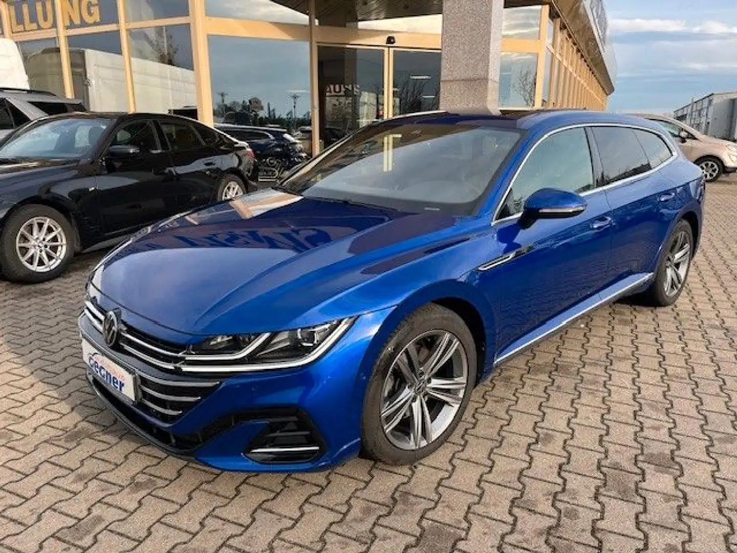 Volkswagen Arteon Shooting Brake R-Line Panoramadach Ahk AC Albastru - 1