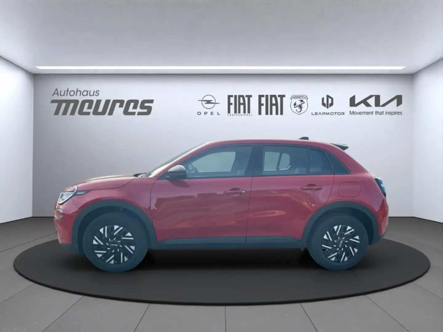 Fiat 600 Hybrid 110 PS, Rot, DCT, Allwetter LED-Scheinwerfe Roşu - 2