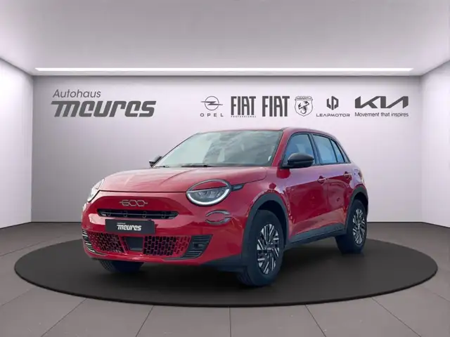 Fiat 600 Hybrid 110 PS, Rot, DCT, Allwetter LED Scheinwerfe