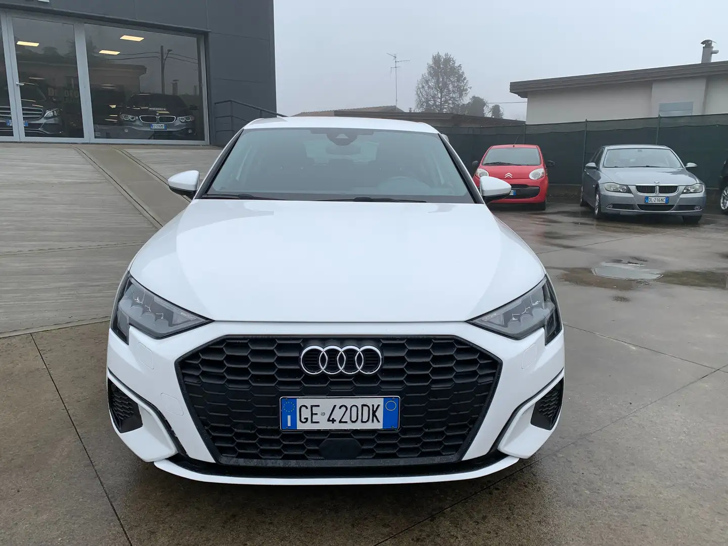 Audi A3 Sportback 30 2.0 tdi Business Adv s-tronic-COCKPIT Wit - 2