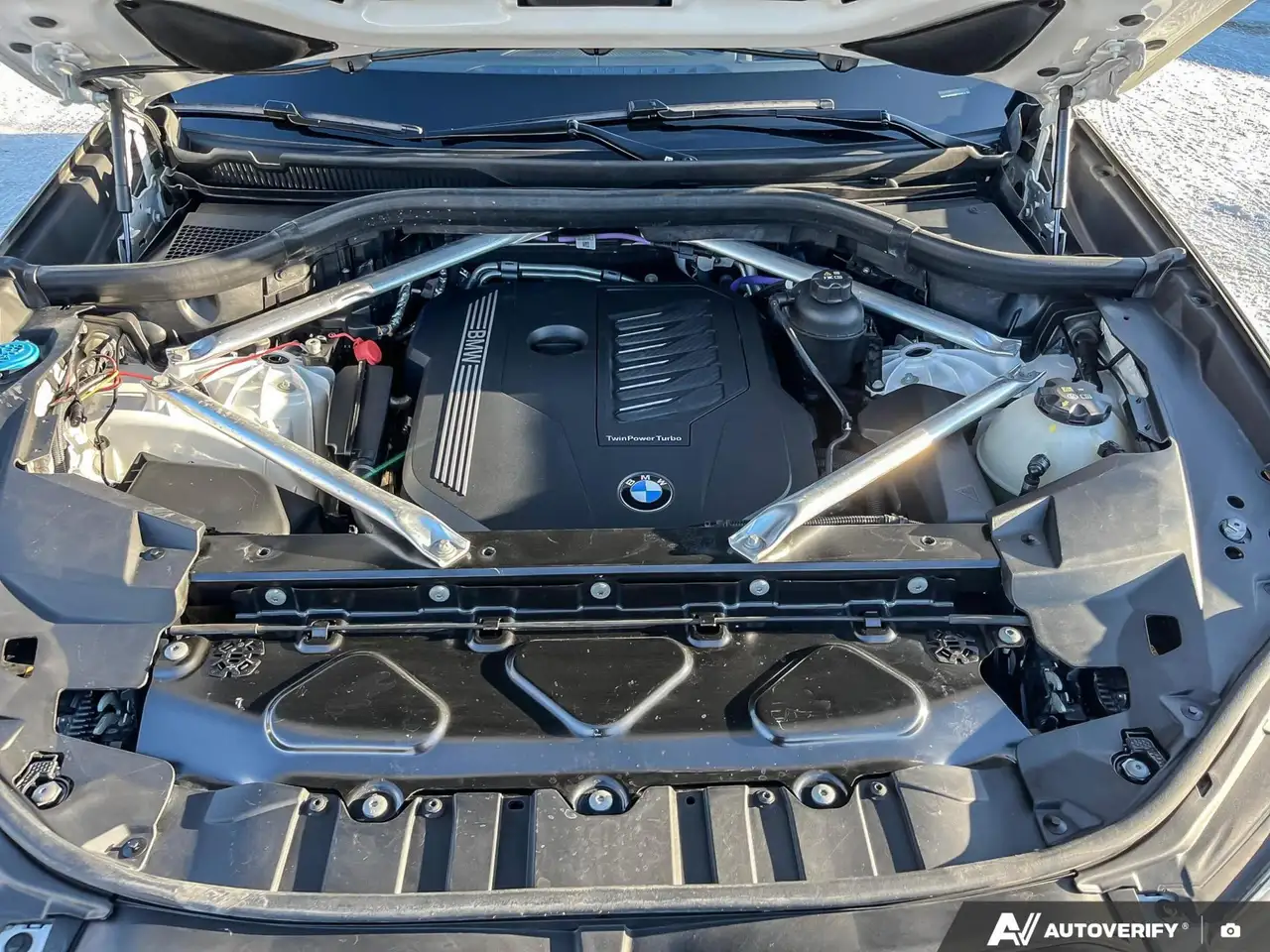 BMW X6 снимка BMW X6