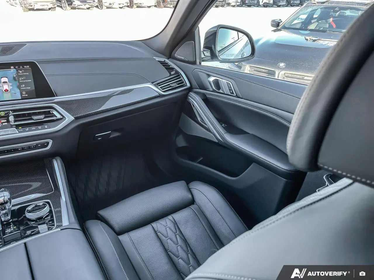 BMW X6 снимка BMW X6