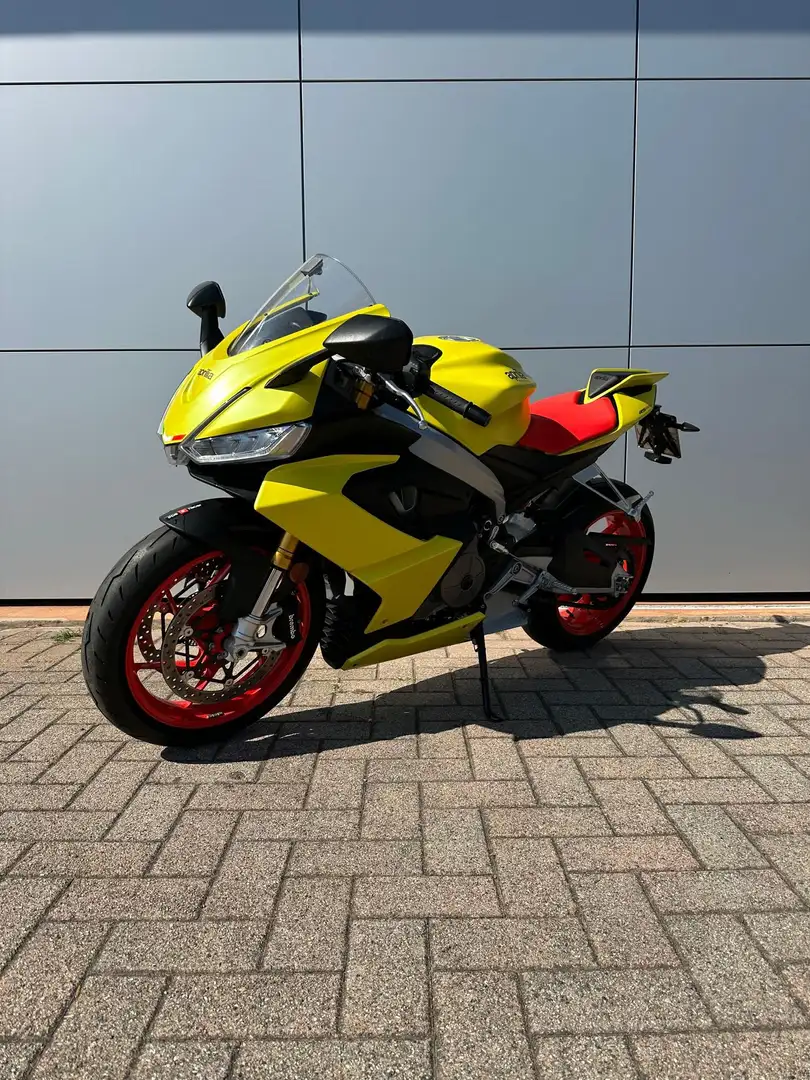Aprilia RS 660 - 1