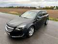 Opel Insignia Sport Schwarz - thumbnail 1