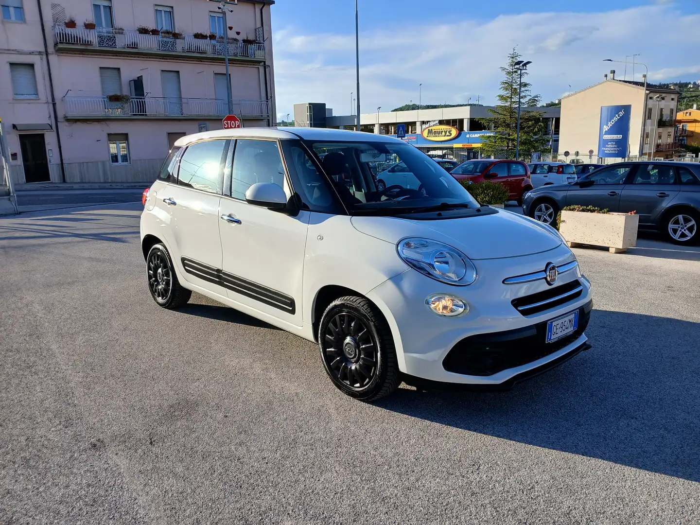 Fiat 500L FIAT 500L 1.3 MJET 95CV N1 AUTOCARRO 4 POSTI 2021 Weiß - 1