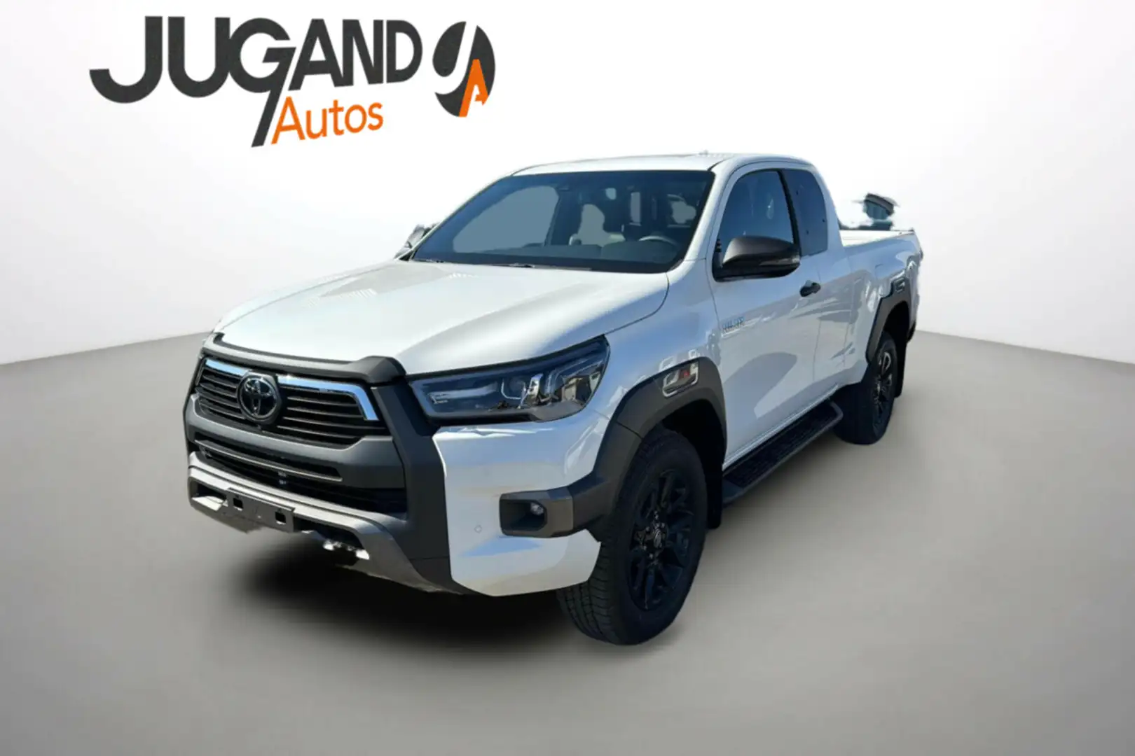 Toyota Hilux X-TRA D-4D 204 BVA INVINCIBLE Blanco - 1