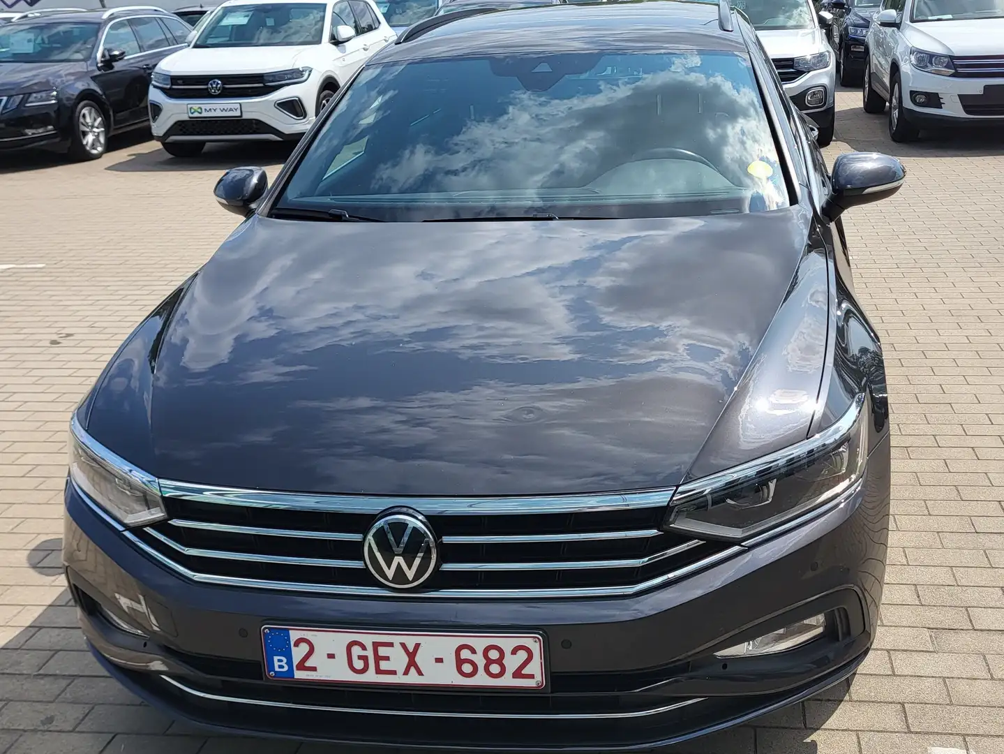 Volkswagen Passat Passat 2.0 TDI SCR DSG Conceptline Šedá - 1