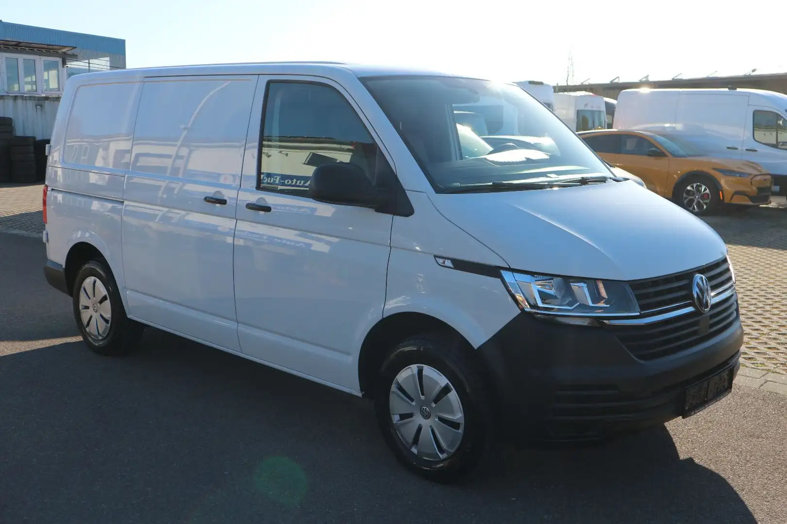 Volkswagen T6.1 Transporter 2.0 TDI Kasten Klima 3-Sitzer Blanco - 1