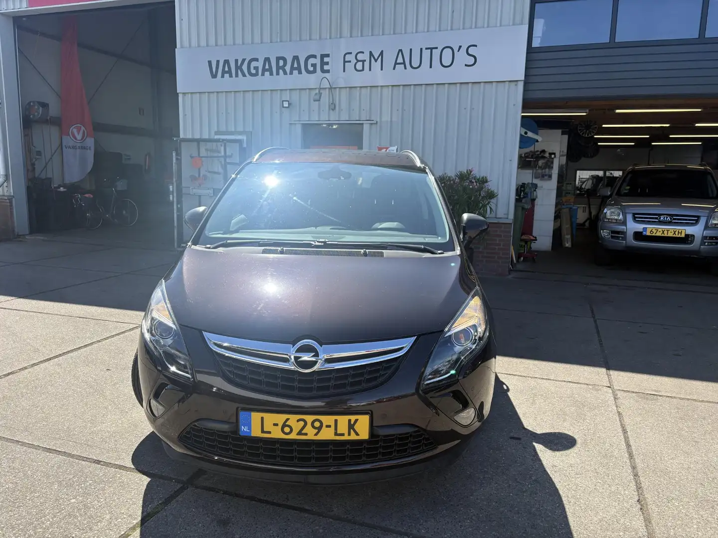 Opel Zafira Tourer 1.4 Cosmo 7p. Bruin - 2