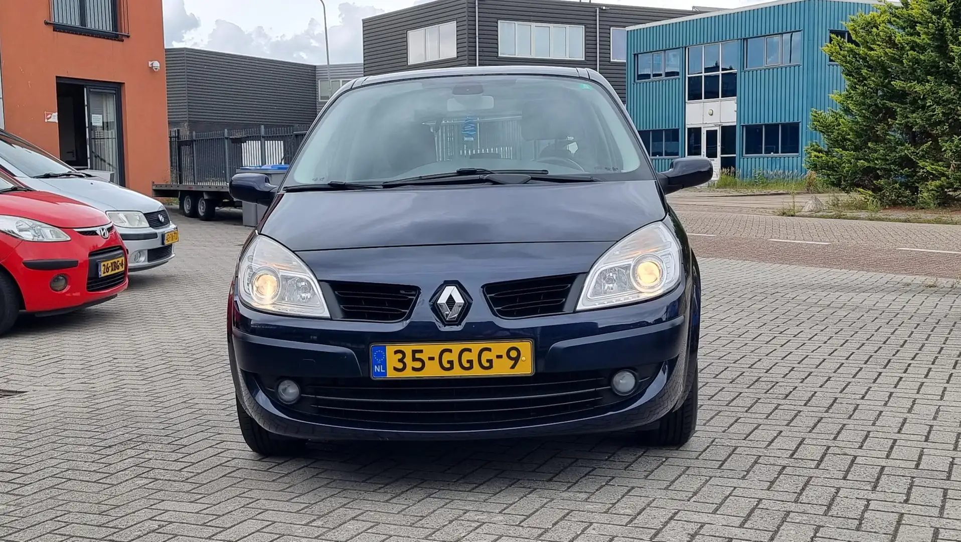 Renault Scenic 1.6-16V Business Line Navi, Pano dak, Bluetooth, N Blauw - 2