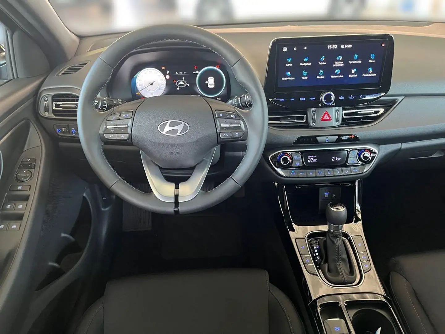 Hyundai i30 Kombi Advantage Automatik NAVI LED APP Grün - 2