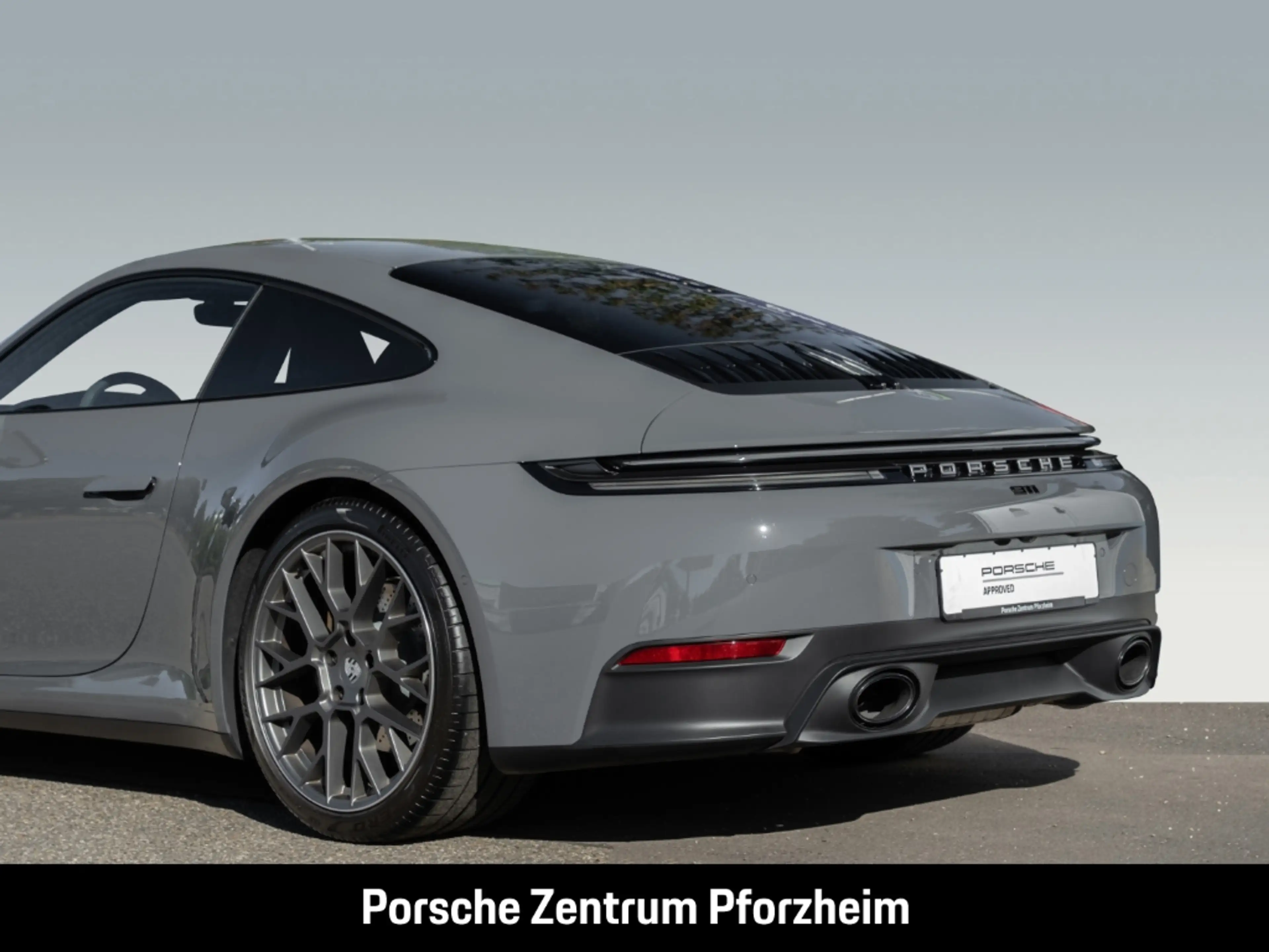 Porsche 992 -2 (911) Carrera — photo 12