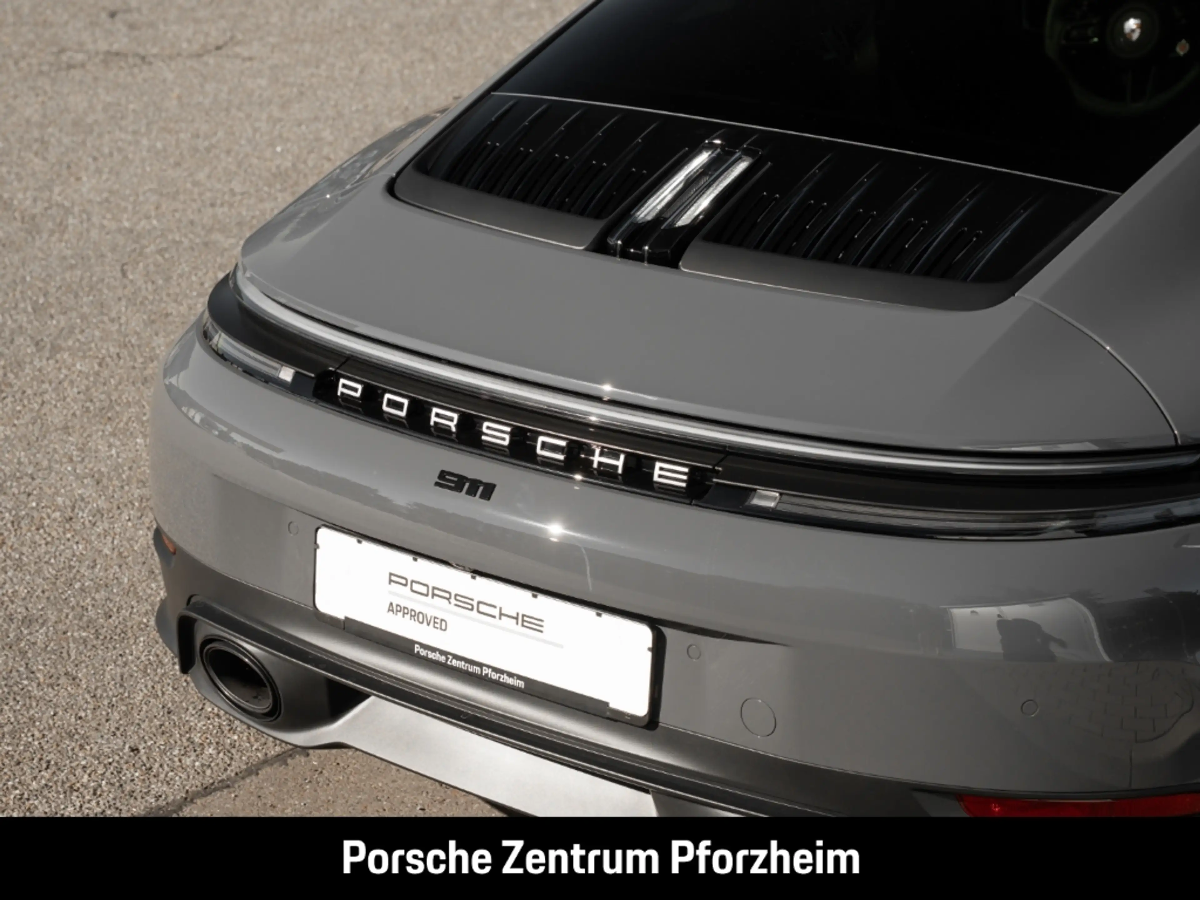 Porsche 992 -2 (911) Carrera — photo 13