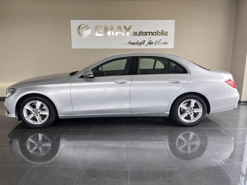 Mercedes-Benz E 200 Avantgarde /Navi/LED/R.Kamera/ — photo 4