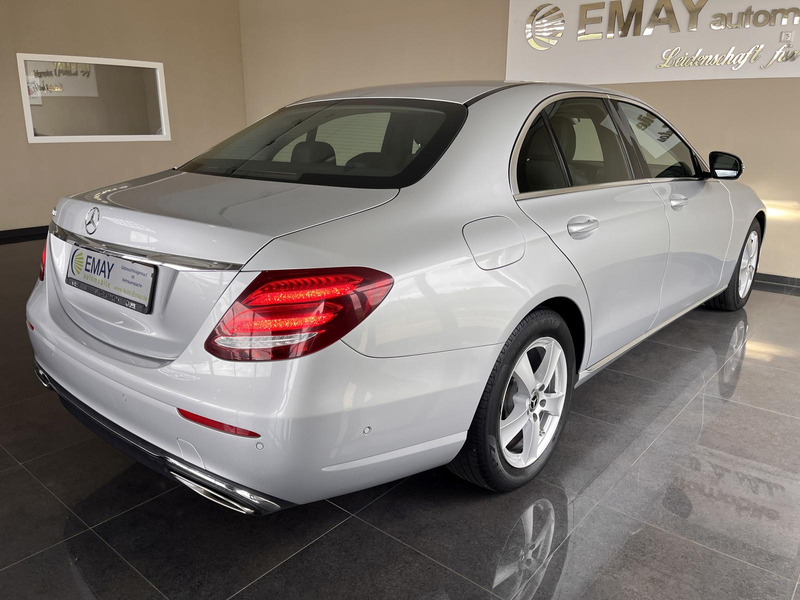 Mercedes-Benz E 200 Avantgarde /Navi/LED/R.Kamera/ — photo 9