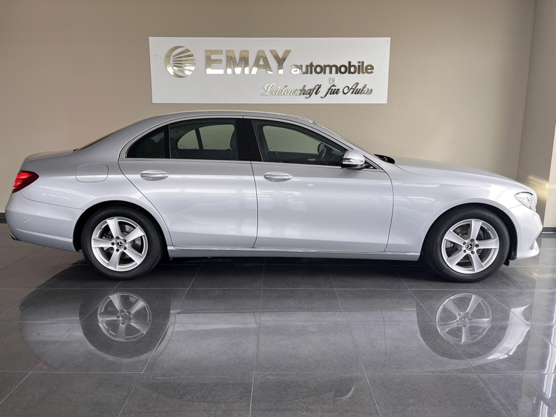 Mercedes-Benz E 200 Avantgarde /Navi/LED/R.Kamera/ — photo 6