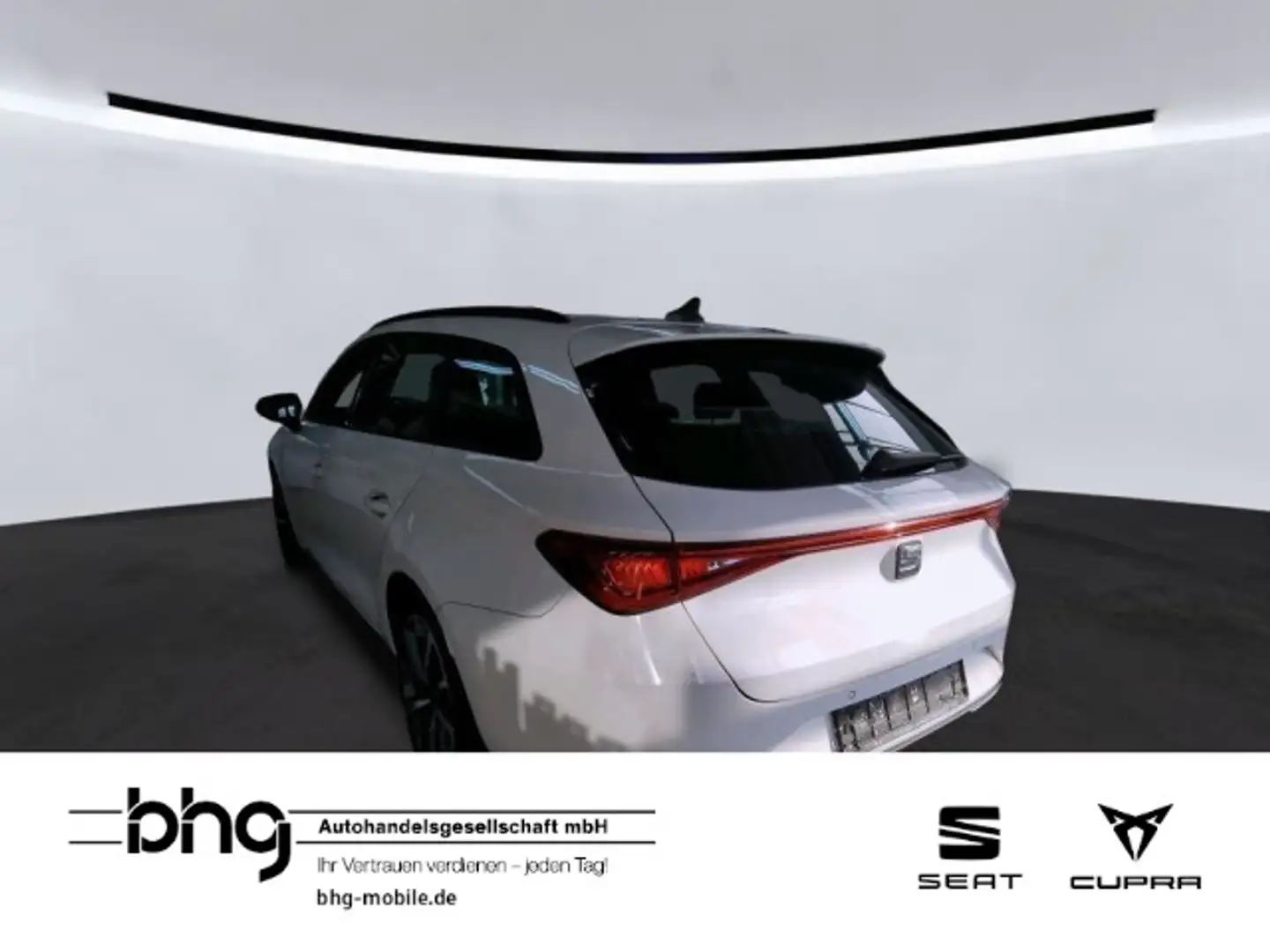 SEAT Leon Sportstourer 1.4 e-Hybrid DSG FR Weiß - 2