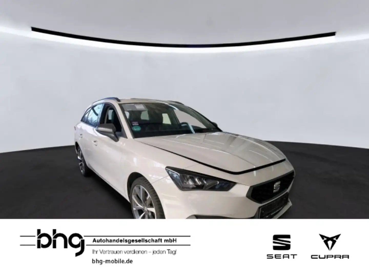 SEAT Leon Sportstourer 1.4 e-Hybrid DSG FR Weiß - 1