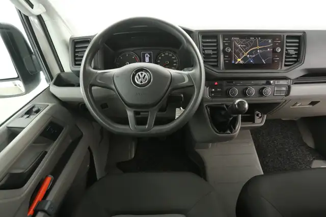 Volkswagen Crafter view 2