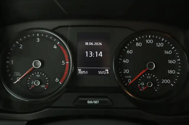 Volkswagen Crafter view 13