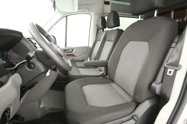 Volkswagen Crafter view 10