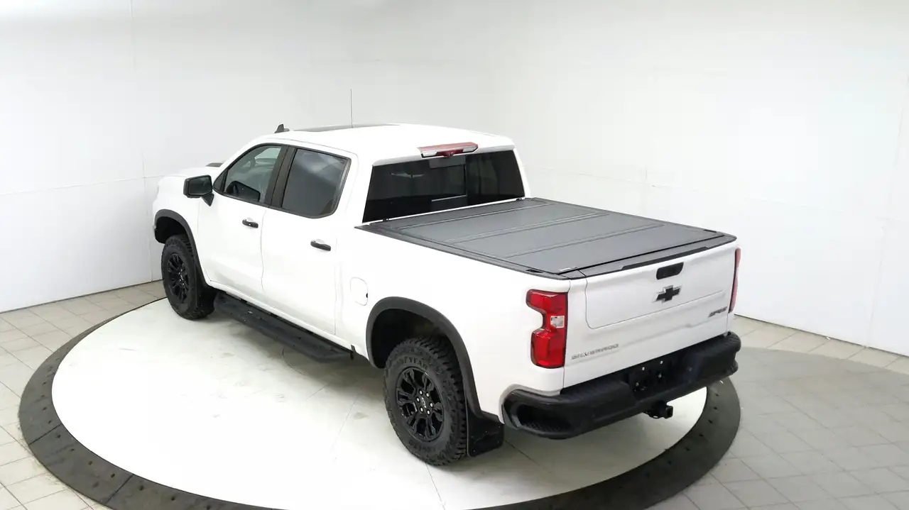 Chevrolet Silverado 1500 photo Chevrolet Silverado 1500