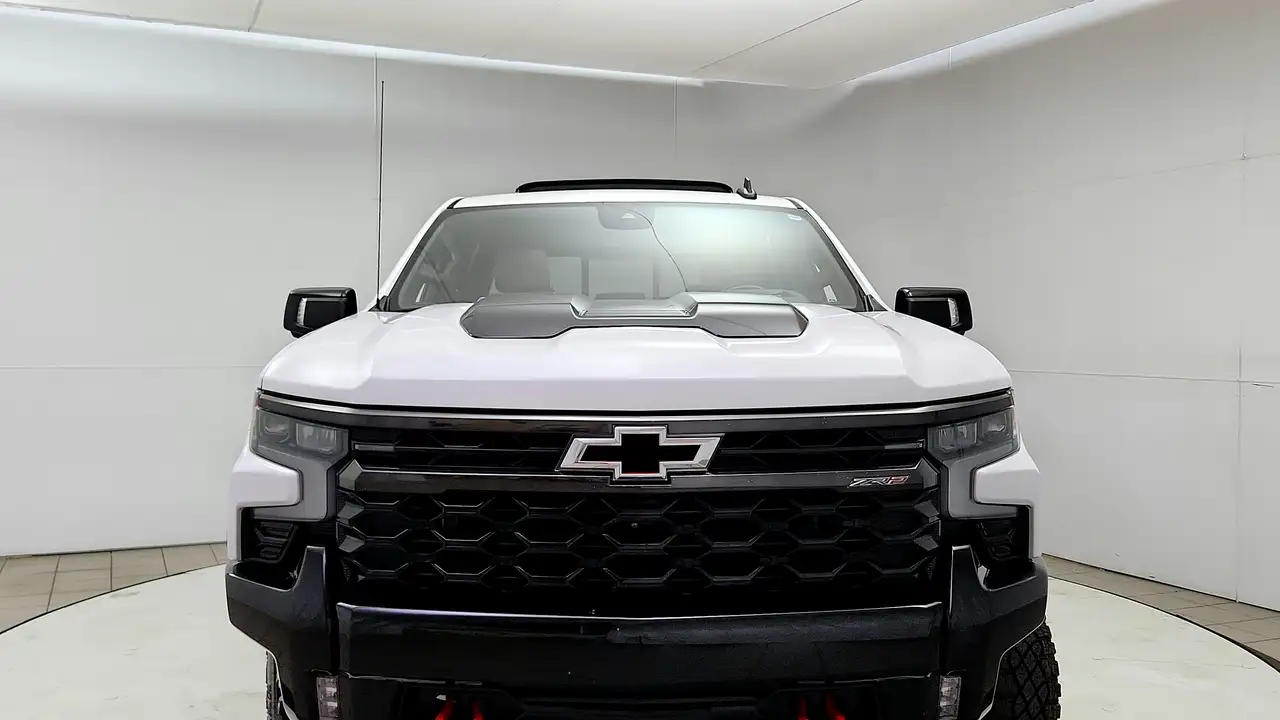 Chevrolet Silverado 1500 photo Chevrolet Silverado 1500