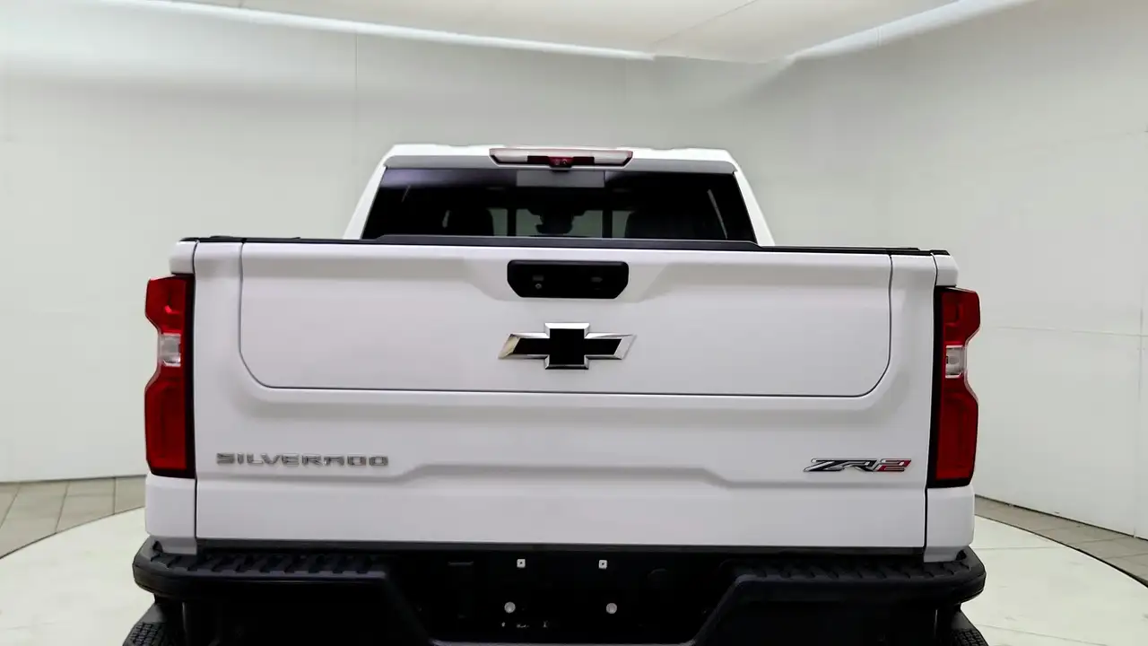 Chevrolet Silverado 1500 photo Chevrolet Silverado 1500