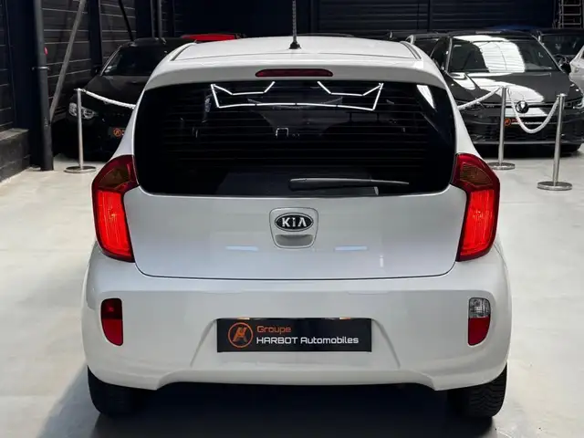 Kia Picanto view 5