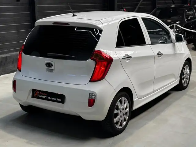 Kia Picanto view 4