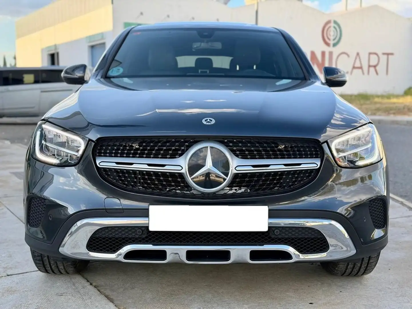 Mercedes-Benz GLC 220 220d 4Matic 9G-Tronic Gris - 2
