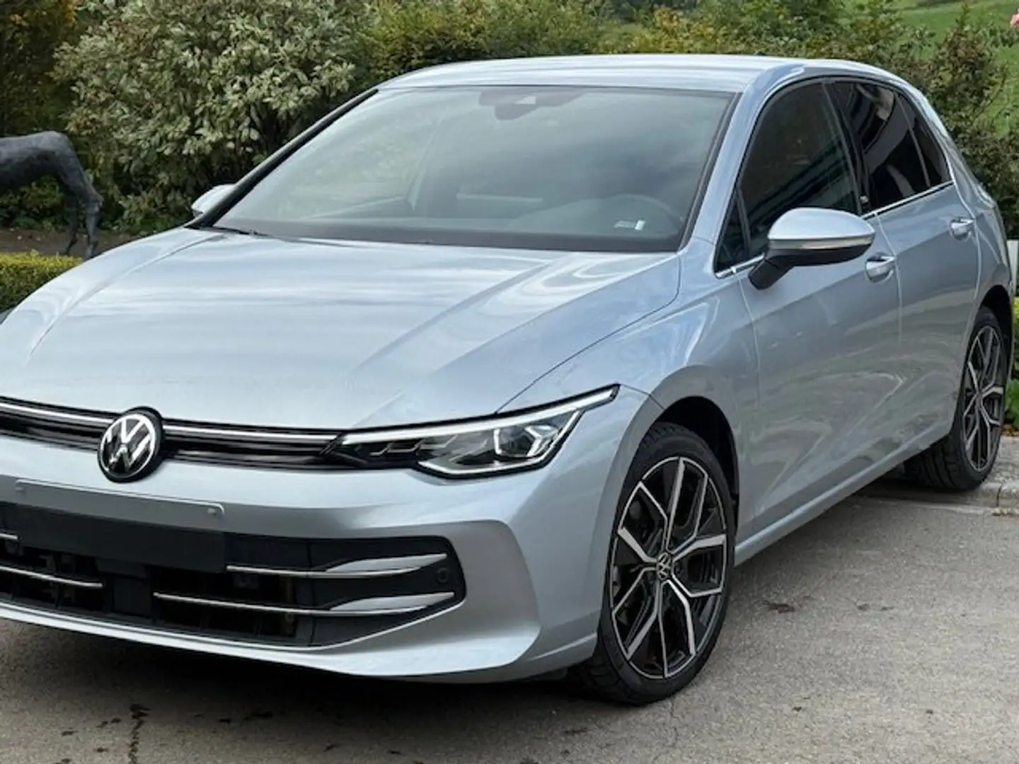 Volkswagen Golf Golf 1.5 eTSI Style 50 Years Edition DSG Plateado - 1