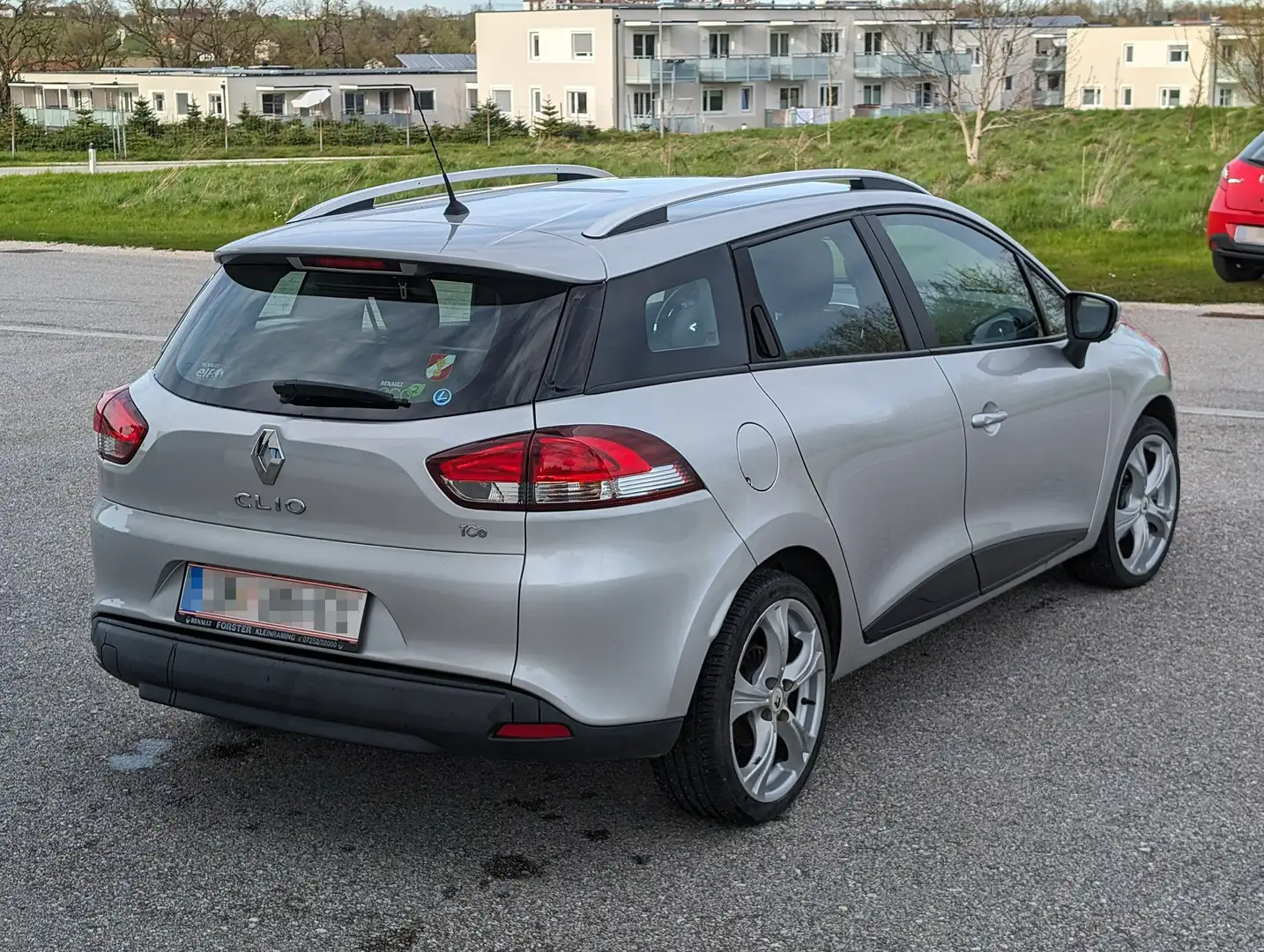 Renault Clio Grandtour ENERGY TCe 90 Expression Silber - 2