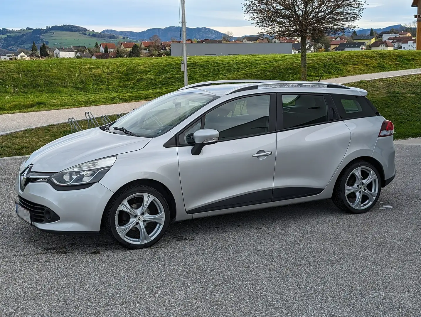 Renault Clio Grandtour ENERGY TCe 90 Expression Silber - 1