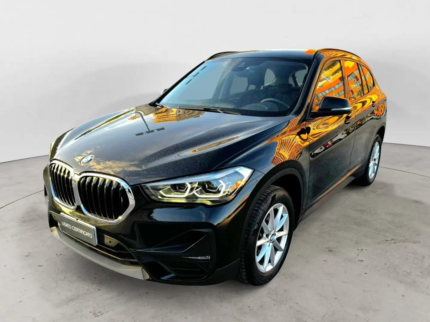 BMW X1 xDrive20d 190 CV Automatica NAVI LED Business Adv Schwarz - 1