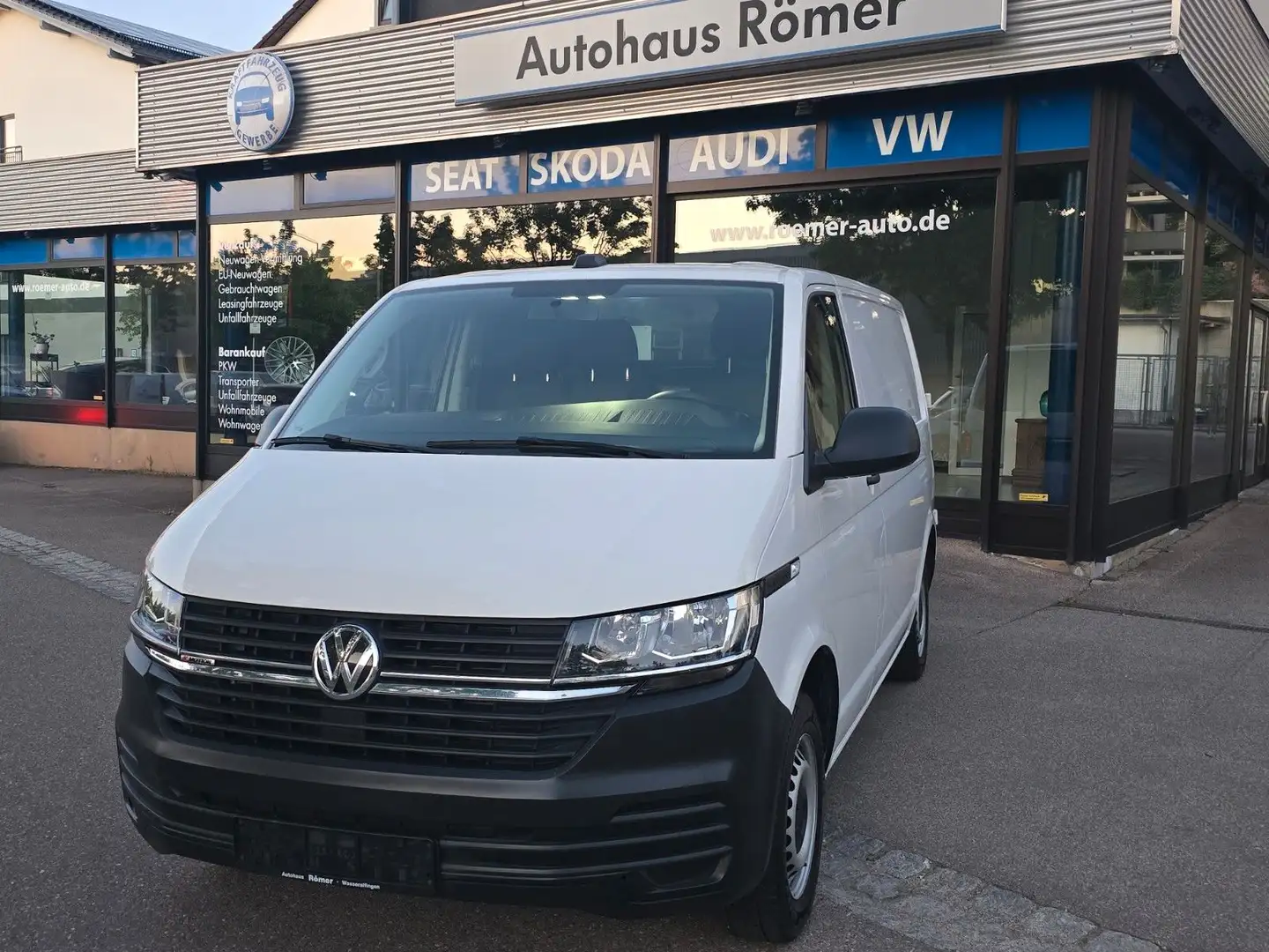 Volkswagen T6 Transporter T6.1 2,0 TDI 4 MOTION Transporter Navi Carplay Blanco - 1