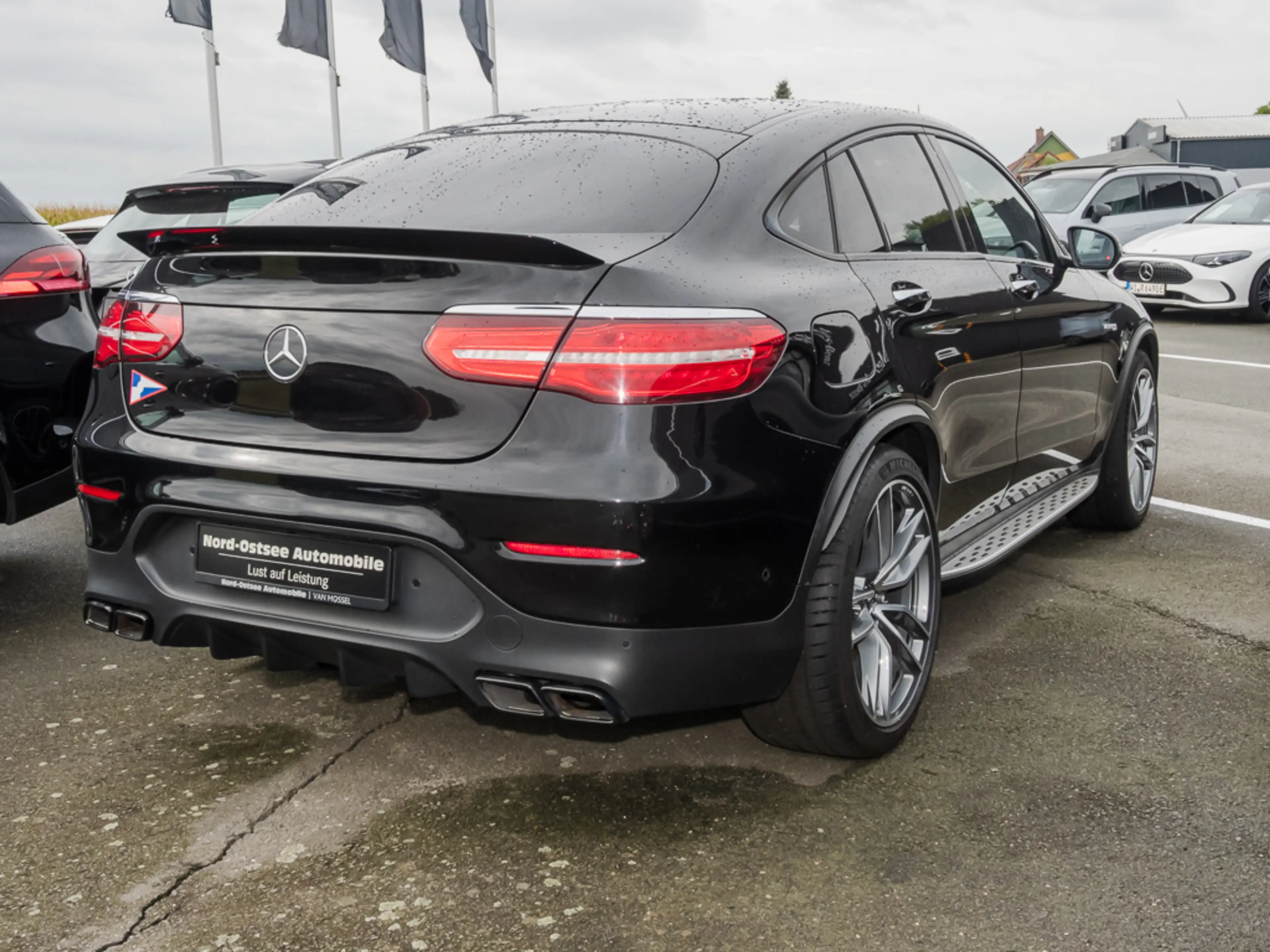 Mercedes-Benz GLC 63 AMG 4M+ COUPÓ‰ NIGHT MEMORY COMAND 360° — photo 5
