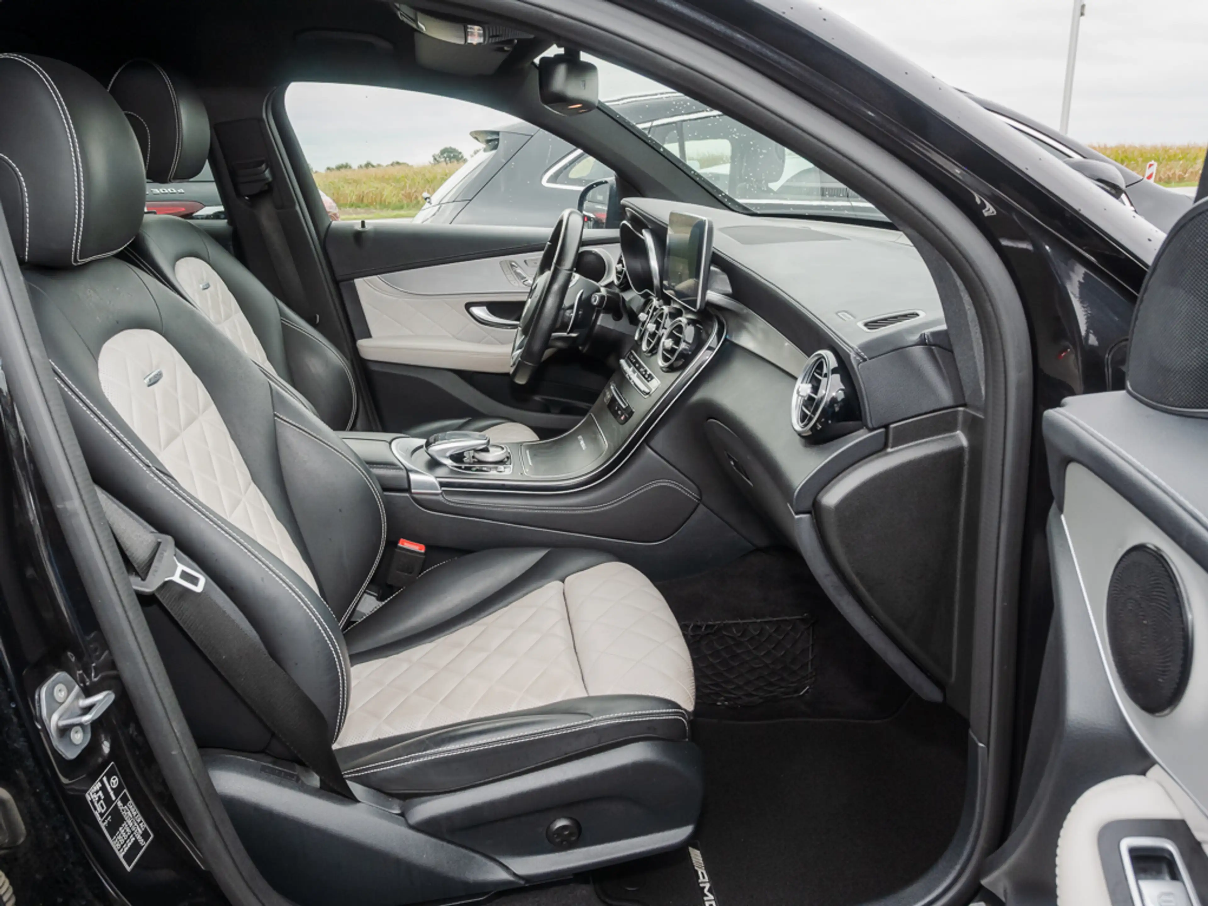 Mercedes-Benz GLC 63 AMG 4M+ COUPÓ‰ NIGHT MEMORY COMAND 360° — photo 11
