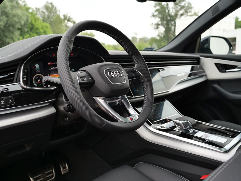 Audi Q8 60 TFSIe 2026.SOFTCL.HUD.B&O.23".AHK — photo 15