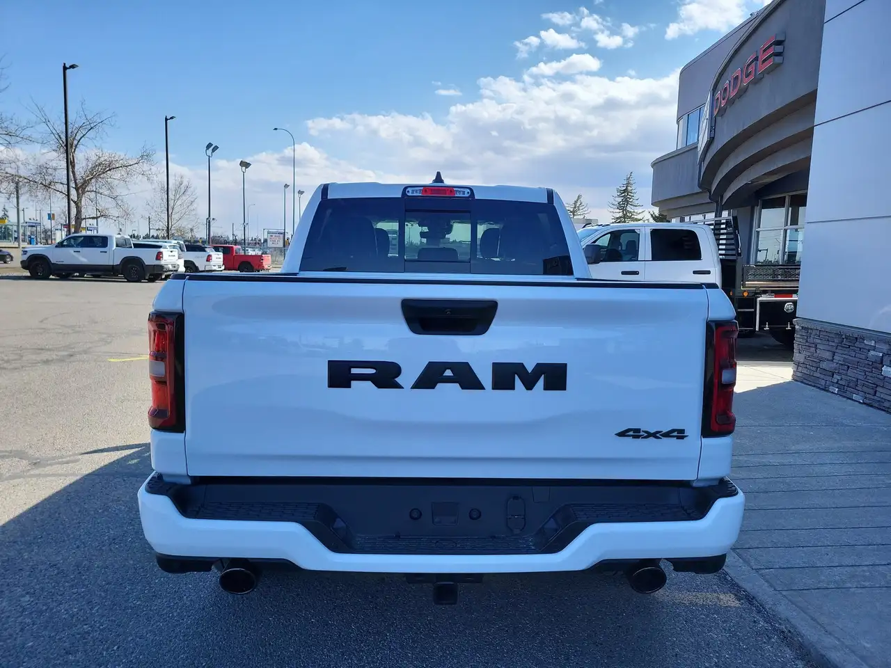 RAM 1500 снимка RAM 1500